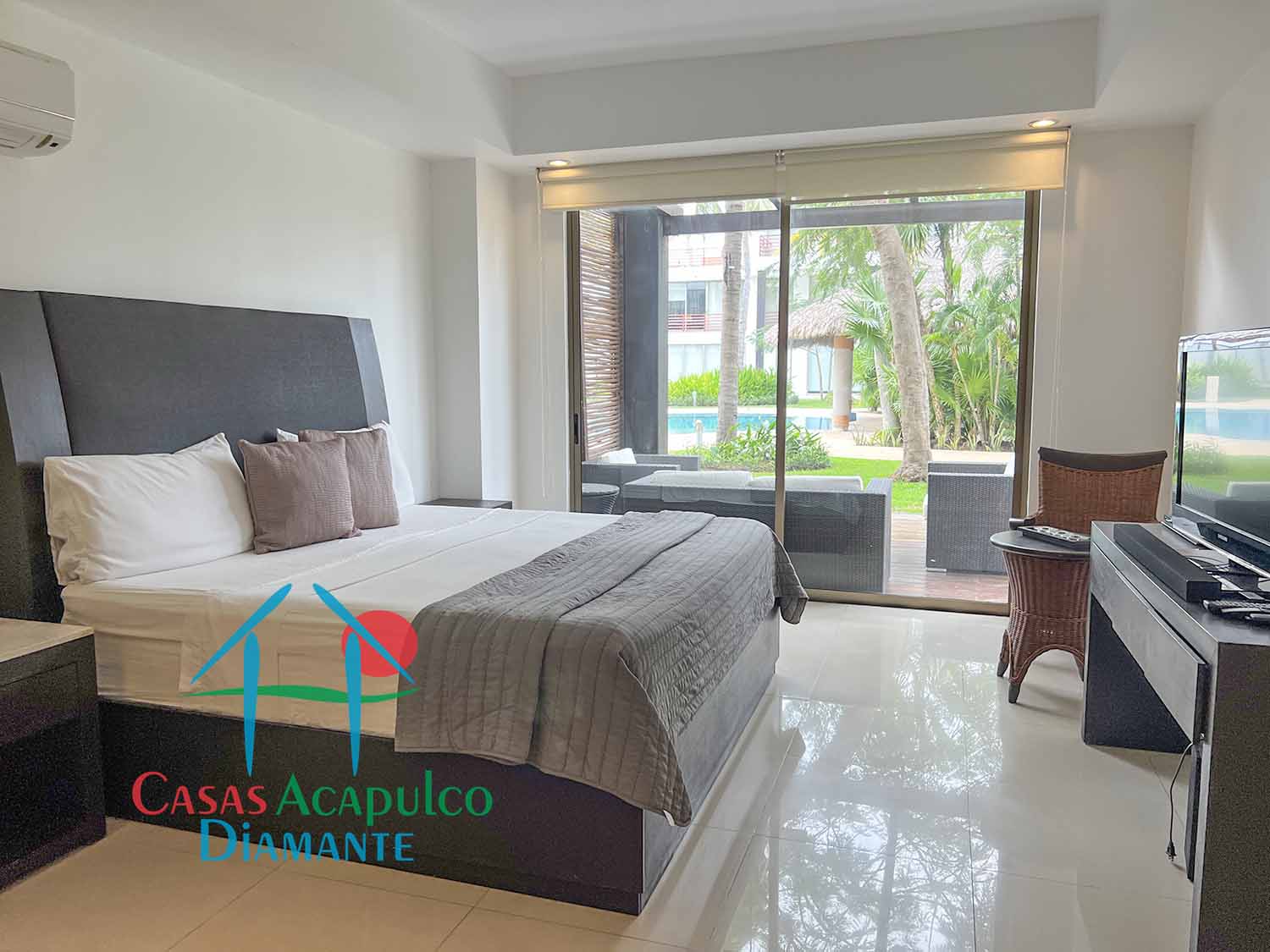 Solar Villas 11 001 - Recámara principal 1